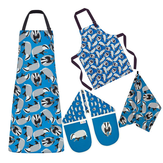 Badgers Cook's Set includes Adult & child size aprons, tea towel and oven gloves