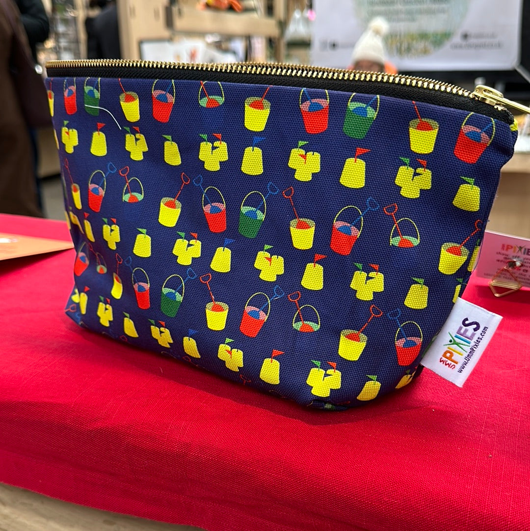 blue seaside really useful bag with printed waterproof lining