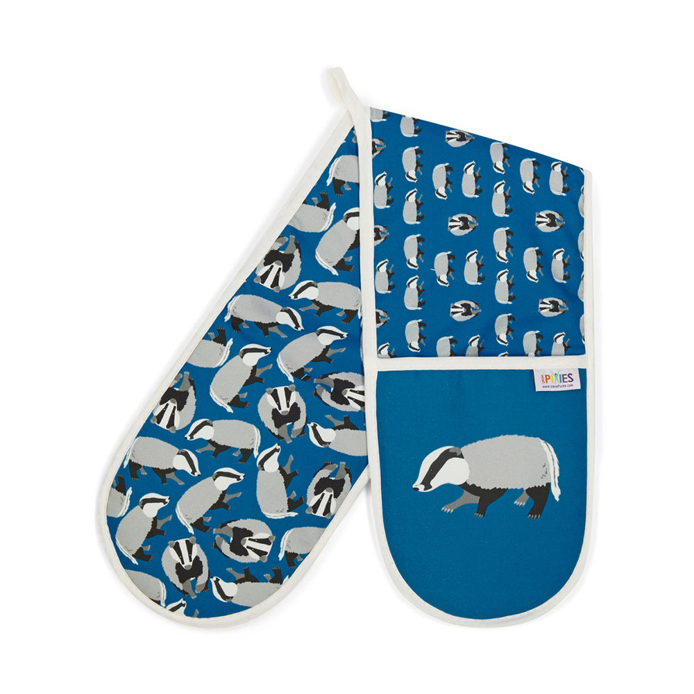 Blue Badgers Ovengloves, oven mitts kitschen style great gifts for wildlife enthusiast