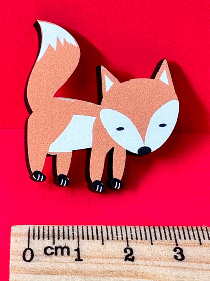 Fox Badges - walking fox 35mm