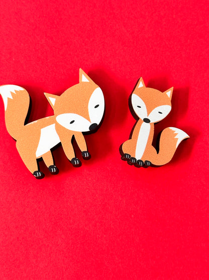 Fox Badges - walking fox 35mm