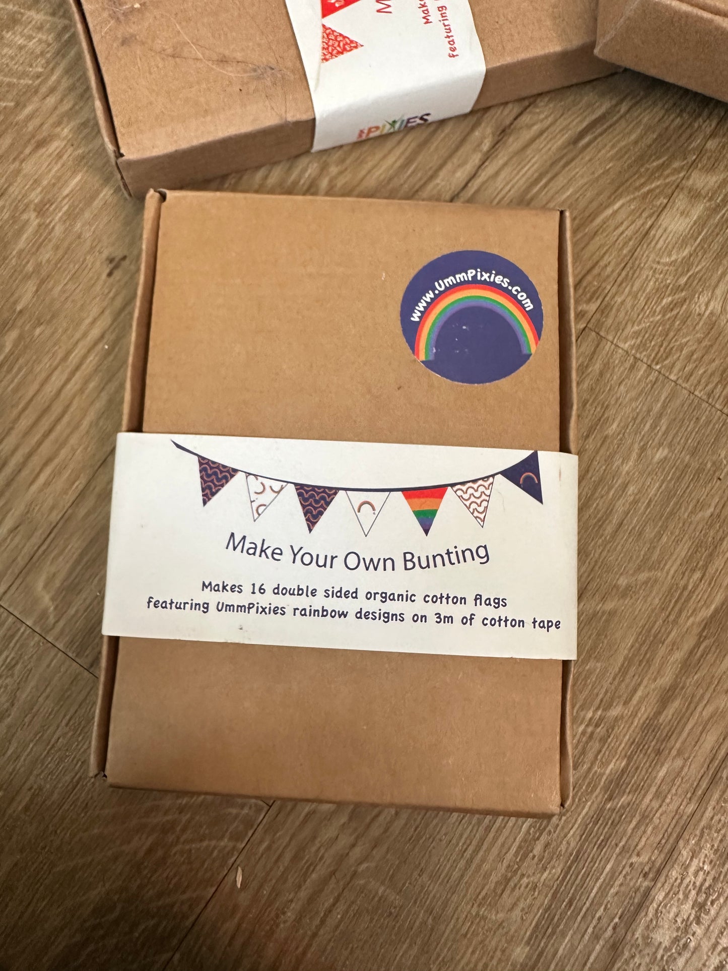 END OF LINE: Make Your Own Bunting Kits (SSF)