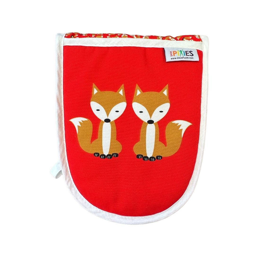 close up of left mitt of red foxes oven gloves