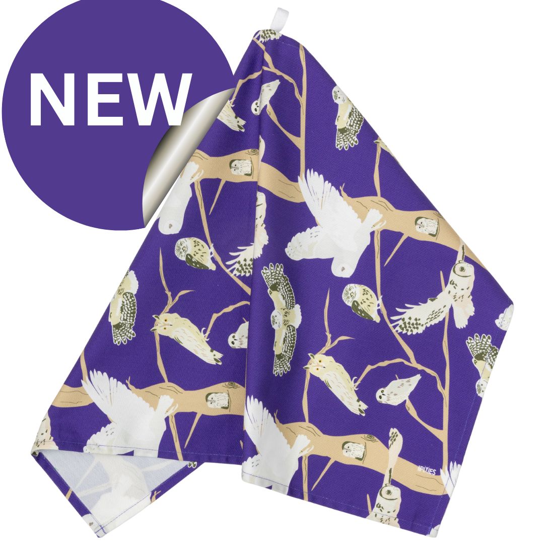 Purple organic cotton tea towel with pattern featuring the 5 species of native British owls. Great gift for bird lovers and wildlife fans, illustrations include the barn owl, tawny owl and more