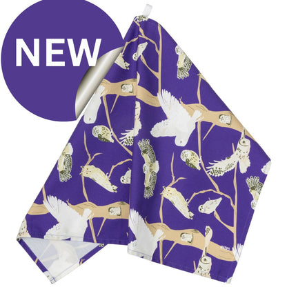 Purple organic cotton tea towel with pattern featuring the 5 species of native British owls. Great gift for bird lovers and wildlife fans, illustrations include the barn owl, tawny owl and more