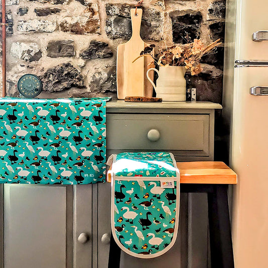 Ducks Oven Gloves and Tea Towel in Organic Cotton, designed and made in Brritain 